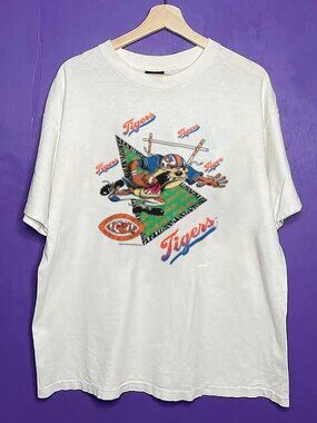 90s Vintage Auburn Tigers College Football T Shirt, Auburn University Shirt Tee